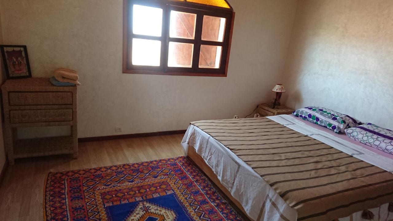 Aziki Hotel Szavíra Kültér fotó