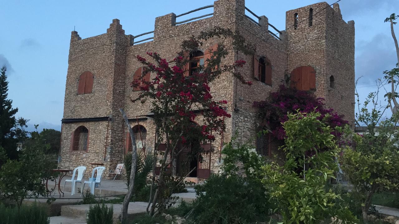 Aziki Hotel Szavíra Kültér fotó