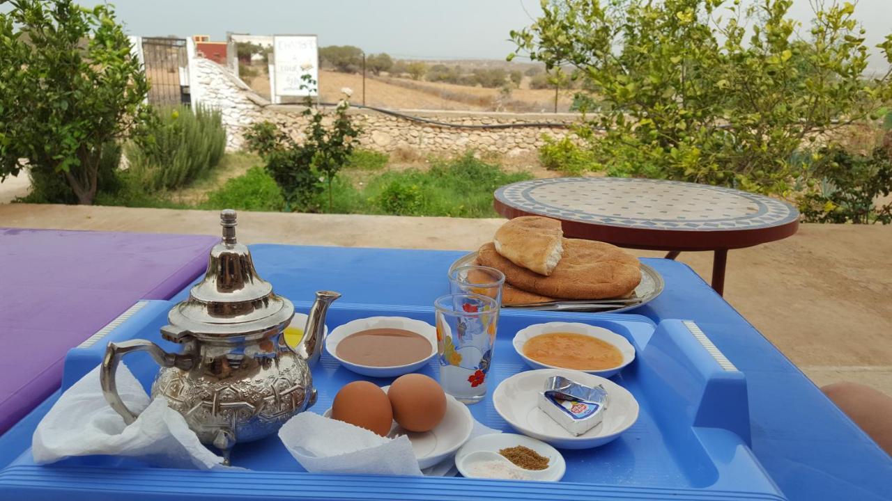 Aziki Hotel Szavíra Kültér fotó